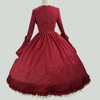 Robe féminine au charme victorien