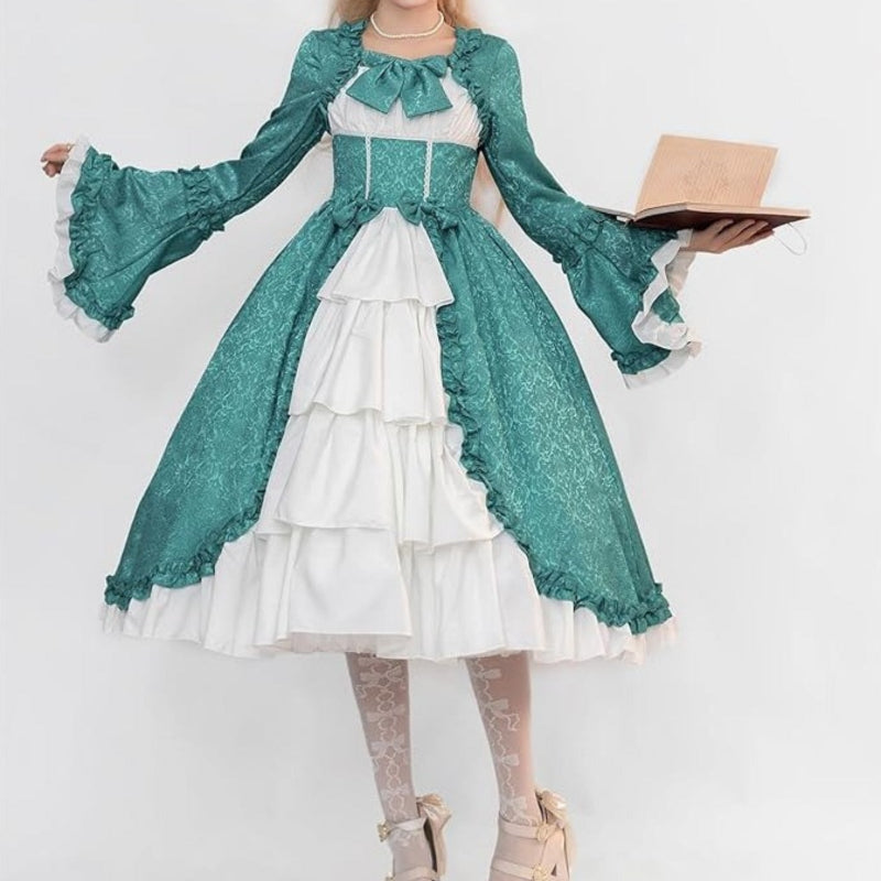 Robe féminine d’inspiration victorienne
