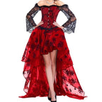Robe rouge d’inspiration steampunk