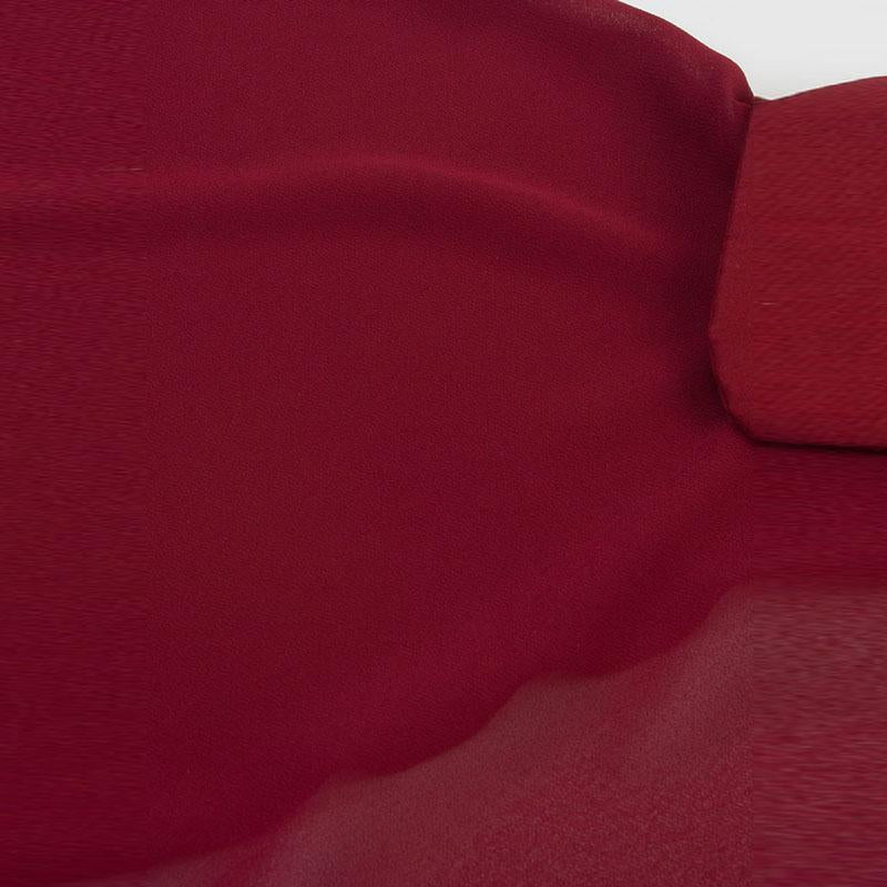 Robe vintage dans les tons rouges
