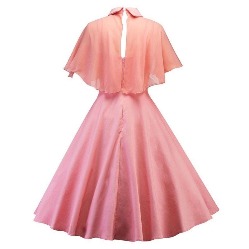 Robe vintage de couleur rose