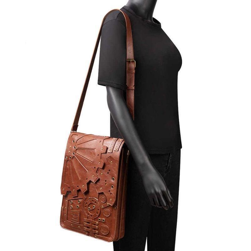 Sac à dos à l’esthétique steampunk