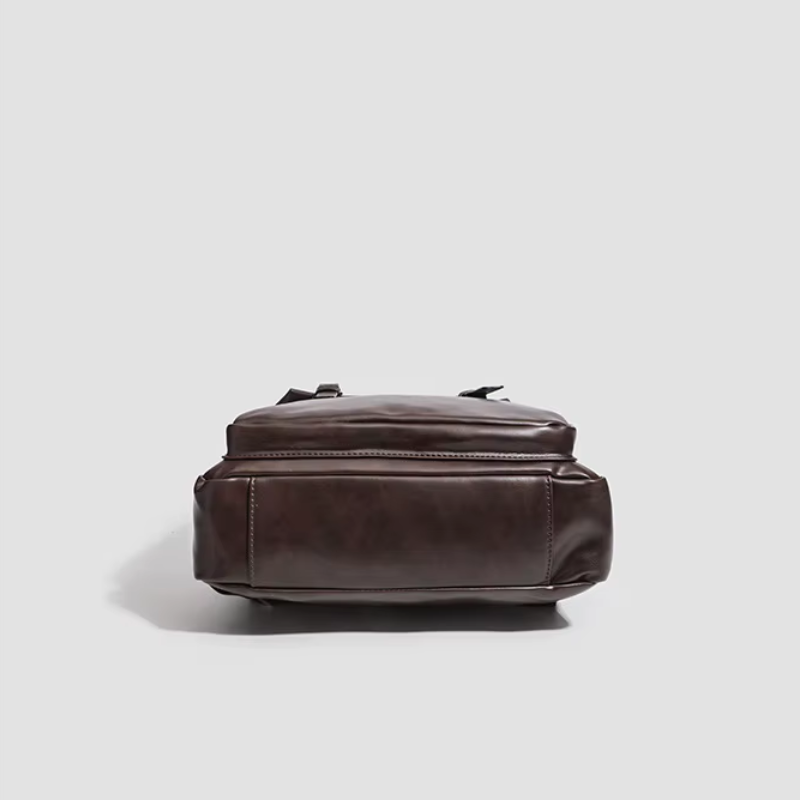 Sac à dos vintage pour femme conçu en PU