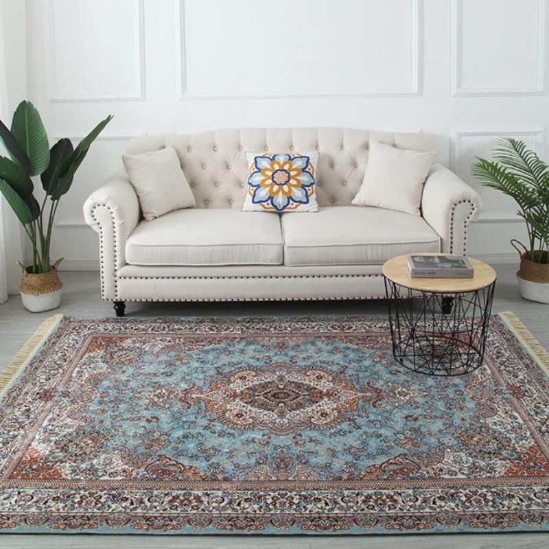 Tapis de salon au style victorien