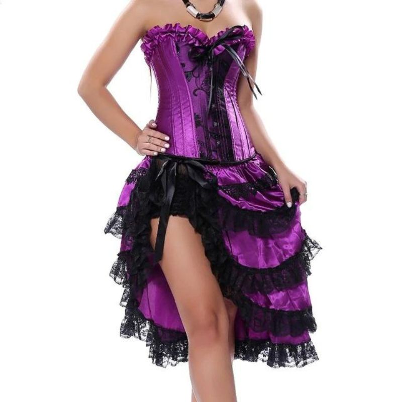 Tenue de cabaret au style burlesque