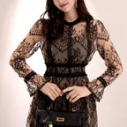 Tenue vintage en dentelle