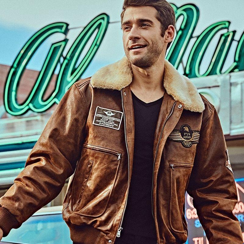 Veste en cuir au style steampunk aviateur