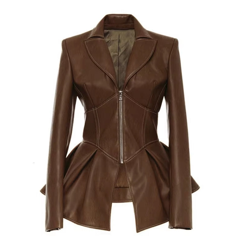 Veste en simili d’inspiration victorienne steampunk