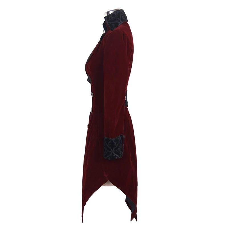 Veste rouge d'inspiration steampunk